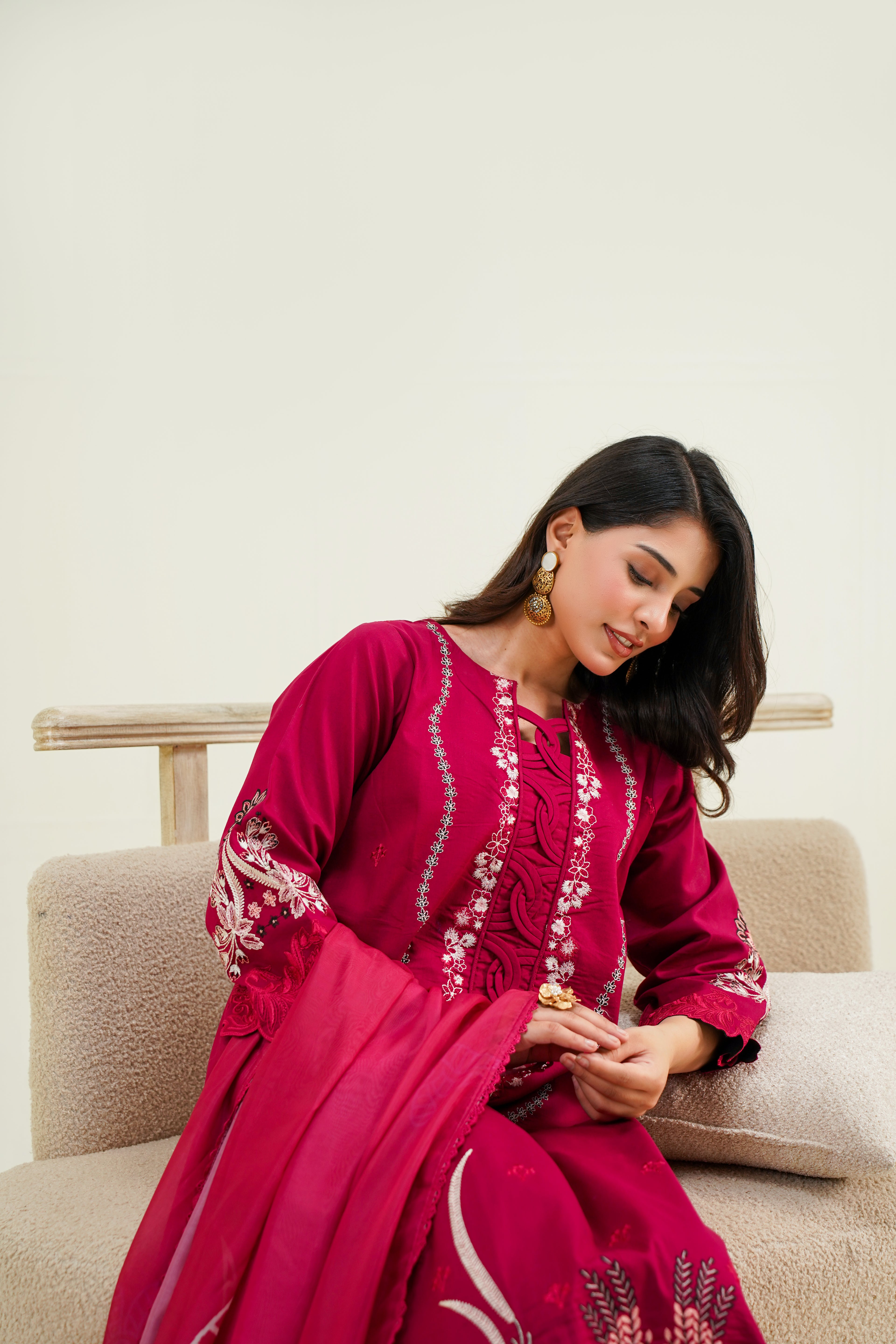 Hot Pink'26 Luxury Lawn