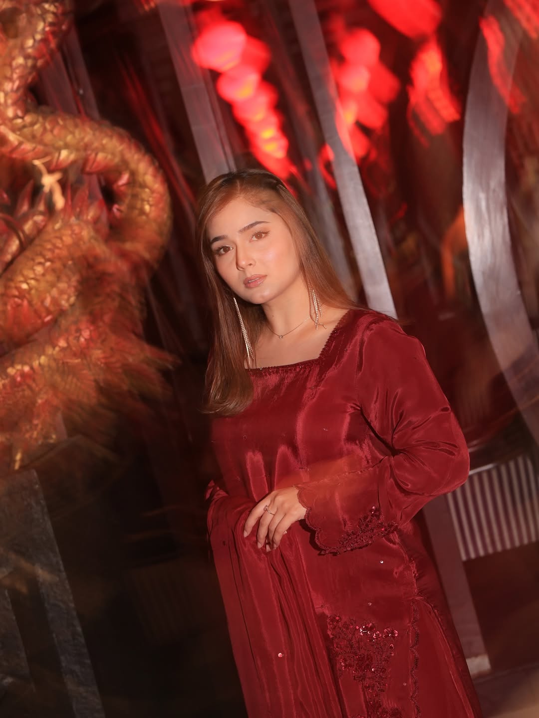 Maroon wine